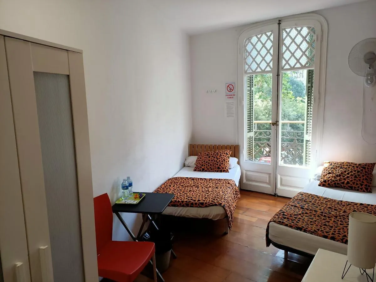 Diagonal House Hostel Barcelona