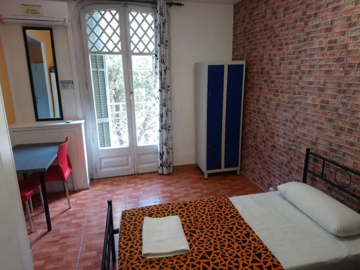 Diagonal House Hostel Barcelona