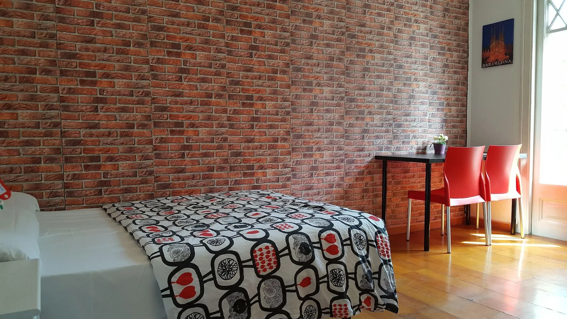 Diagonal House Hostel Barcelone