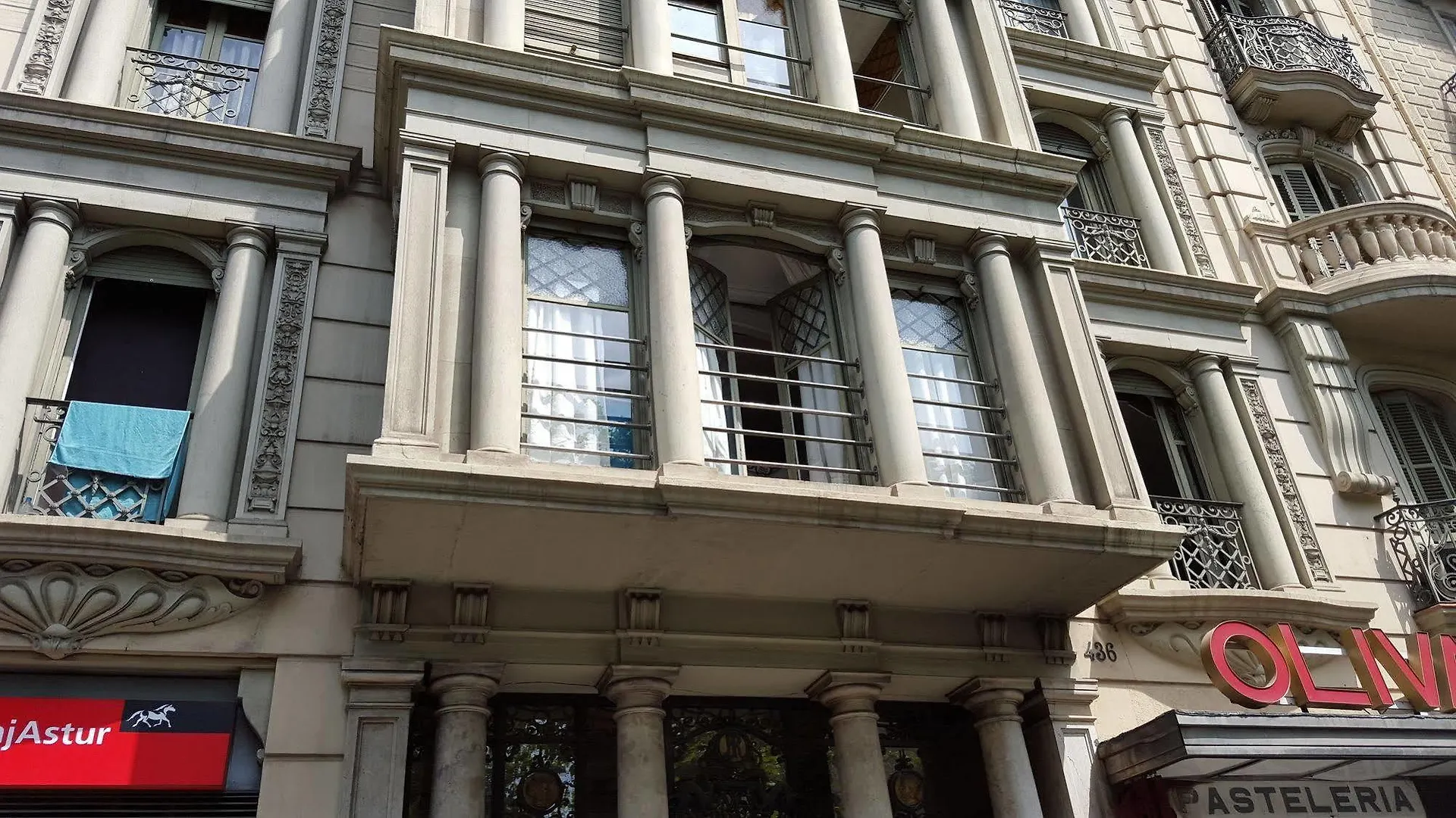 Diagonal House Hostel Barcelona