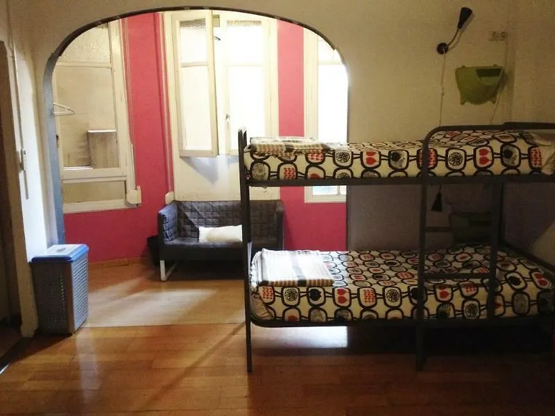 Diagonal House Hostel Barcelona 0*,  Spain